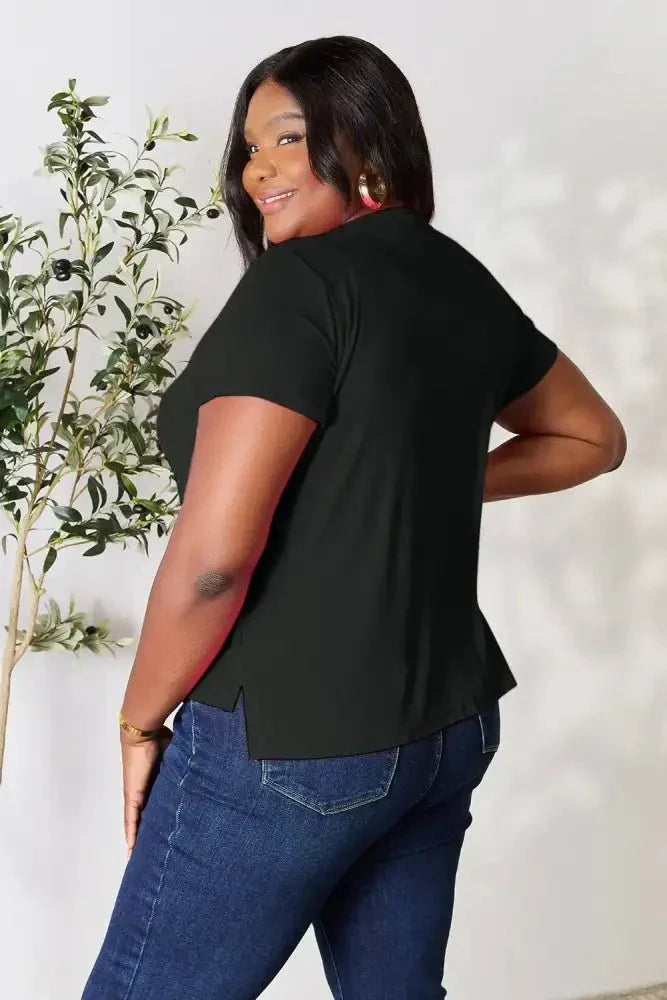 Basic Bae Full Size Round Neck Short Sleeve T-Shirt Plus Size - Update AvenueT-ShirtsTrendsi10010164297308310010164297308365b2df1b84c94e1d8137fa15d9828dc7 - MaxBlack