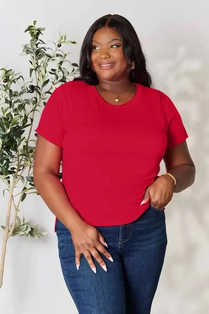 Basic Bae Full Size Round Neck Short Sleeve T-Shirt - Update AvenueT-ShirtsTrendsi100101880595441100101880595441d75fd76605b3472984b18463e5051d4d - MaxRed