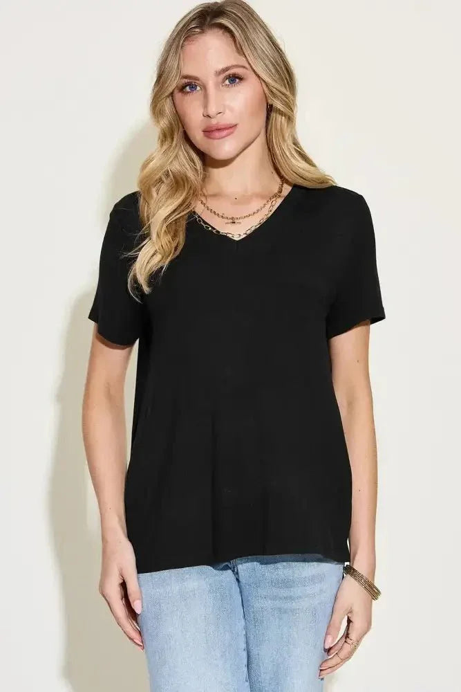 Basic Bae Full Size V - Neck High - Low T-Shirt - Update AvenueT-ShirtsTrendsi100100157021319100100157021319a6886843 - efc0 - 4bfc - 8a00 - 9764ba0a2ddf - MaxBlack