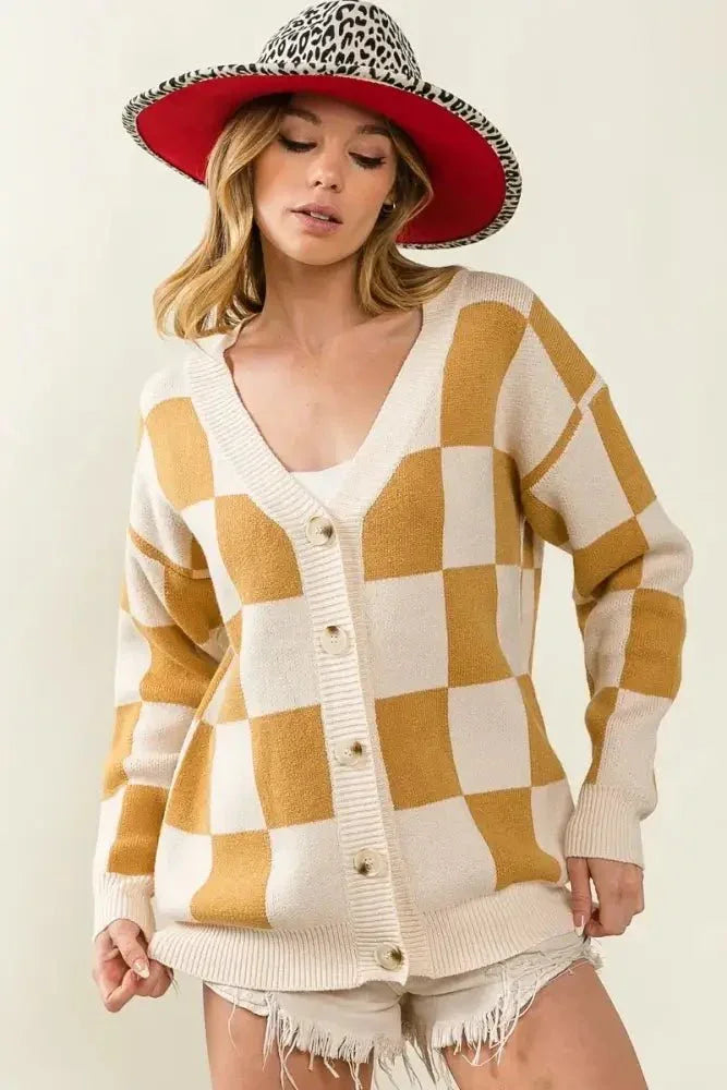 BiBi Checked V - neck Cardigan - Update AvenueTrendsi100100596731934100100596731934ad80dca999714302934f6af916d8a18f - Max - OriginIVORY/CAMEL