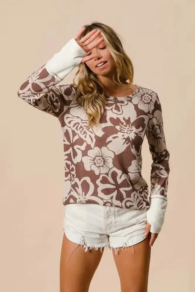 BiBi Flower Printed Waffle Thumb Opening Top - Update AvenueT-ShirtsTrendsi100100406221684100100406221684c7c0b5fa0cb74c9b96afe1721bf9e93c - Max - OriginMOCHA
