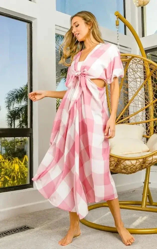 BiBi Front Tied Puff Sleeve Checkered Dress with Cut Out Detail - Update AvenueTrendsi10010014719136310010014719136311d75f27 - c0aa - 4e0b - 9d1a - e4f9930d77c0 - Max - OriginBLUSH