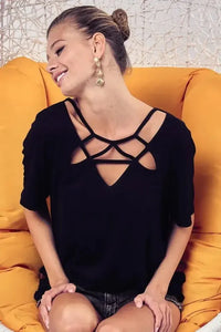 BiBi Silky Knit Top with Front Details - Update AvenueT-ShirtsTrendsi100100140791017100100140791017861fee2fa3dd4c17bf6cf13c0303988c - Max - OriginBLACK