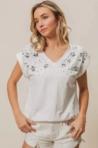 BiBi Slub Jersey Rhinestone V Neck Top - Update AvenueT-ShirtsTrendsi100100572031492100100572031492c0076001ac324159a2ff7e9f2e3b317a - Max - OriginOFF WHITE