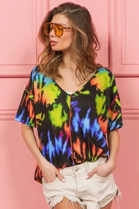BiBi Tie Dye Print Jersey Stitched V Neck Top - Update AvenueT-ShirtsTrendsi100100256411509100100256411509702e6bf49dd54d43a6eb27524f0d1bd9 - Max - OriginBLACK/MULTI