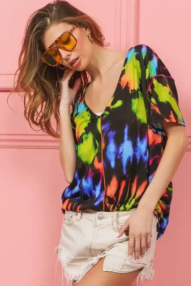 BiBi Tie Dye Print Jersey Stitched V Neck Top - Update AvenueT-ShirtsTrendsi100100256411509100100256411509f1138bff91354d8c8ea4afd408645c54 - Max - OriginBLACK/MULTI