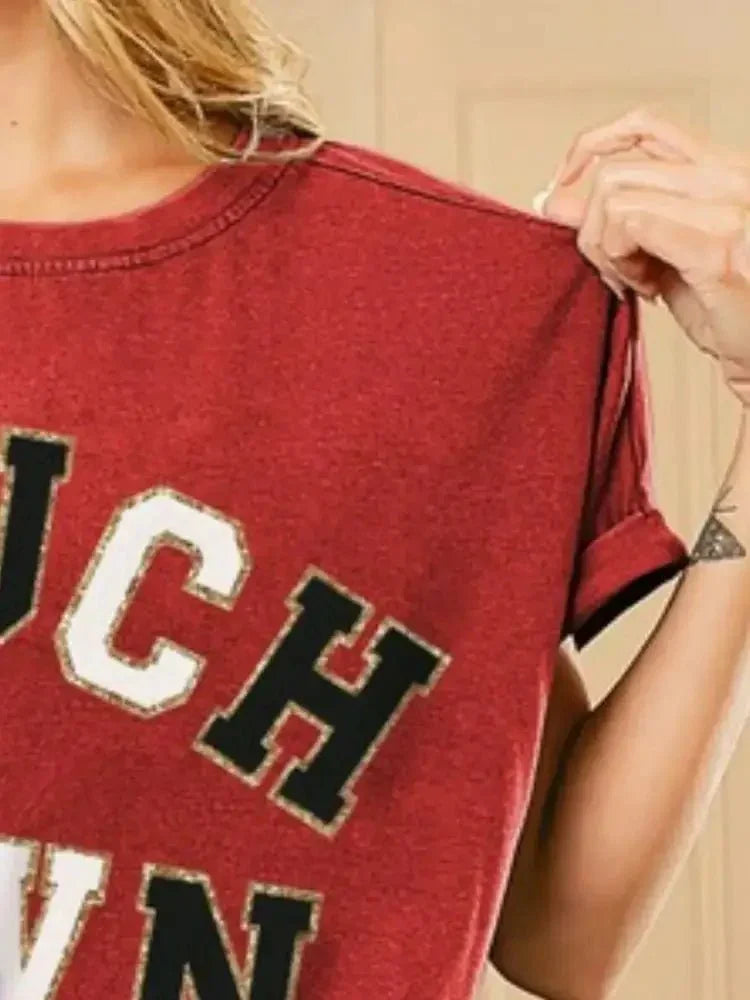 BiBi Touchdown Letter Loose Fit Vintage Washed Top - Update AvenueT-ShirtsTrendsi100100758541986100100758541986f40d85d8 - f157 - 4b2f - aba2 - a76d73a92968 - Max - OriginRED/BLACK