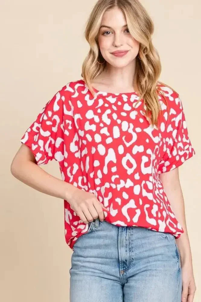 BOMBOM Animal Print Stretchy T-Shirt - Update AvenueT-ShirtsTrendsi100100674311025100100674311025f0aa04b362eb4ed28374bf25ad6859ae - Max - OriginAS SHOWN
