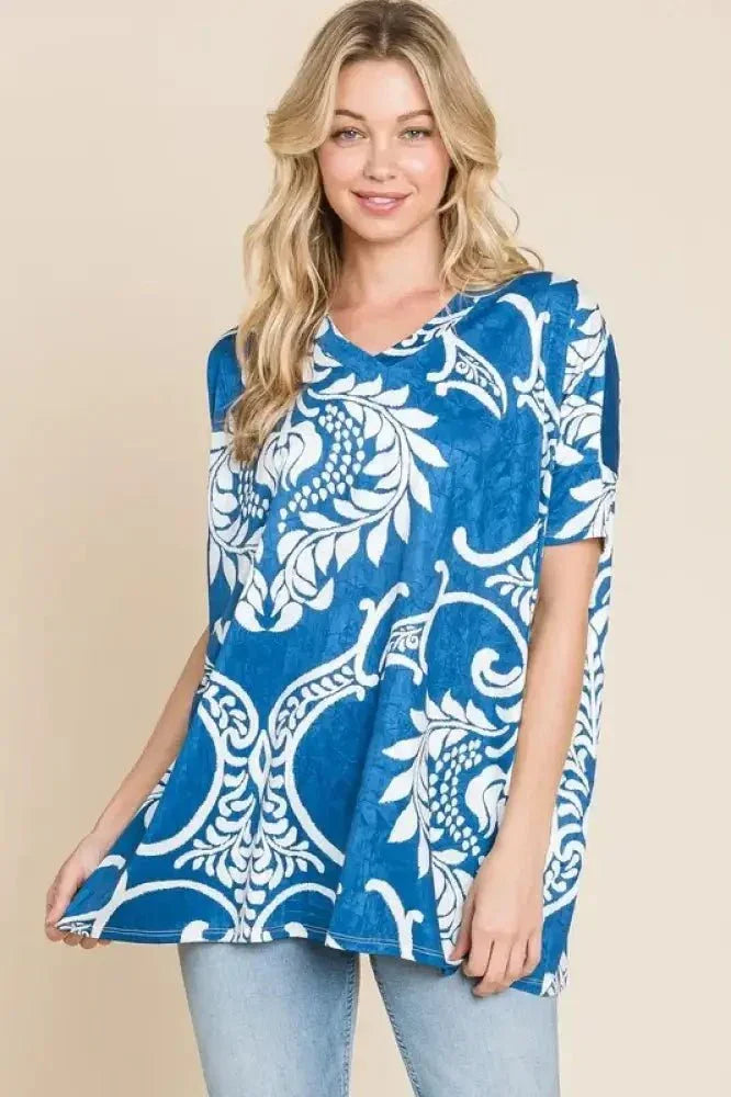 BOMBOM Printed Relaxed V - Neck Tunic Top - Update AvenueT-ShirtsTrendsi100100799811028100100799811028abbea4b32b7942edb71edcf5d3930af5 - Max - OriginBlue