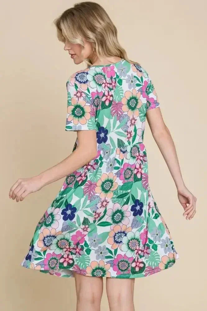 BOMBOM Ruched Floral V - Neck Short Sleeve Dress - Update AvenueEffortless Elegance: DressesTrendsi100100539521045100100539521045fc320811 - a963 - 4c78 - b0dc - ed5d6f69055e - Max - OriginGum Leaf