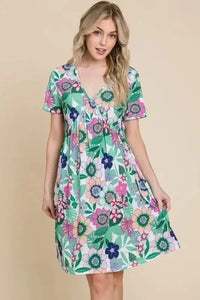 BOMBOM Ruched Floral V - Neck Short Sleeve Dress - Update AvenueEffortless Elegance: DressesTrendsi1001005395210451001005395210451e4562e9 - a876 - 4232 - 87b6 - 3e5806318d53 - Max - OriginGum Leaf