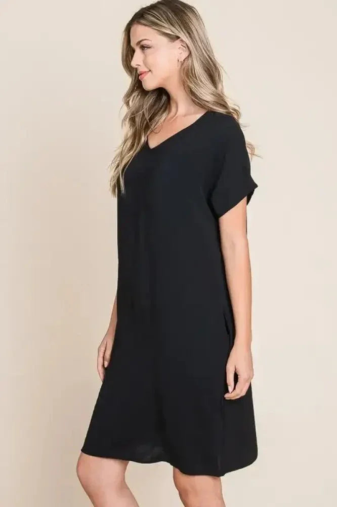 BOMBOM V - Neck Short Sleeve Dress with Pockets - Update AvenueEffortless Elegance: DressesTrendsi10010032659197510010032659197516ff50d1 - 3348 - 4d26 - b9c1 - edc56c1ed4f5 - Max - OriginBlack
