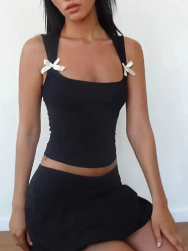 Bow Detail Square Neck Cropped Tank - Update AvenueTrendsi100100648145781100100648145781cfa3b2c4 - fcf3 - 4925 - 8c51 - 578bd3bbfde8 - Max - OriginBlack