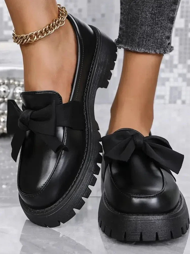 Bow PU Leather Round Toe Loafers - Update AvenueTrendsi100600581301090100600581301090Bow PU Leather Round Toe LoafersBlack（Matte）