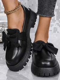 Bow PU Leather Round Toe Loafers - Update AvenueTrendsi100600581301090100600581301090Bow PU Leather Round Toe LoafersBlack（Matte）