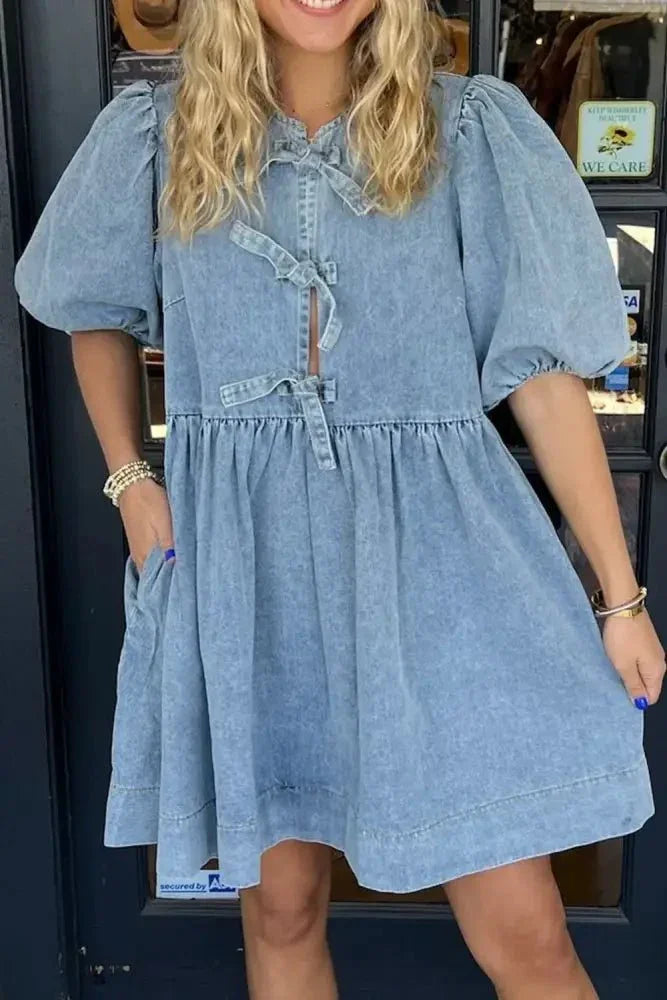 Bowknot Round Neck Half Sleeve Denim Dress - Update AvenueDenim Dresses & SkirtsTrendsi1001006124619091001006124619093a84d56c - 7577 - 4b4e - a302 - 5b963d87ce30 - MaxMedium