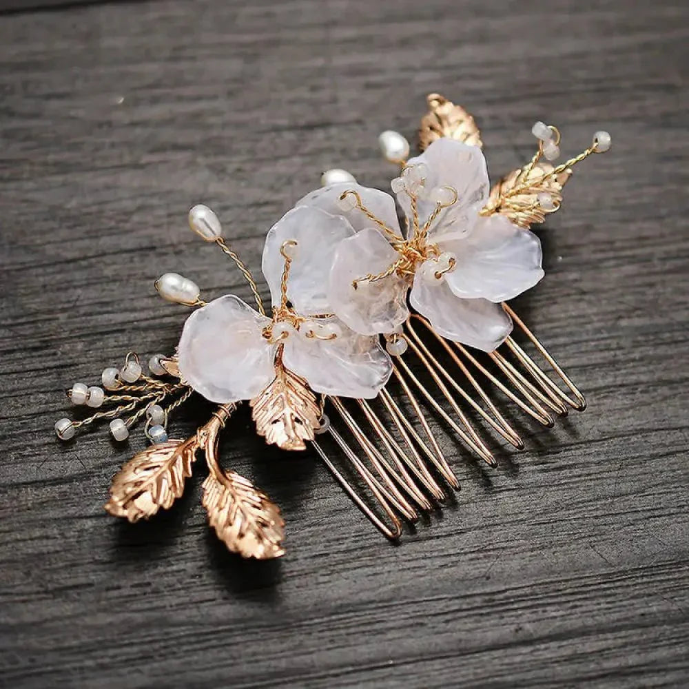 Bridal jewelry Europe and the United States hair accessories free shipping new Mori hair comb earrings set handmade comb dress headdress gold - Update AvenueUpdate Avenues211532039310001Bridal jewelry Europe and the United States hair accessories free shipping new Mori hair comb earrings set handmade comb dress headdress gold - Update AvenuesS8307 Hair Comb
