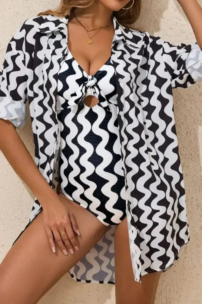 Button Down Contrast Striped Cover - Up - Update AvenueTrendsi1001007088914461001007088914467b574a30 - 9c1b - 4709 - ad8a - 7628fbec7385 - MaxBlack