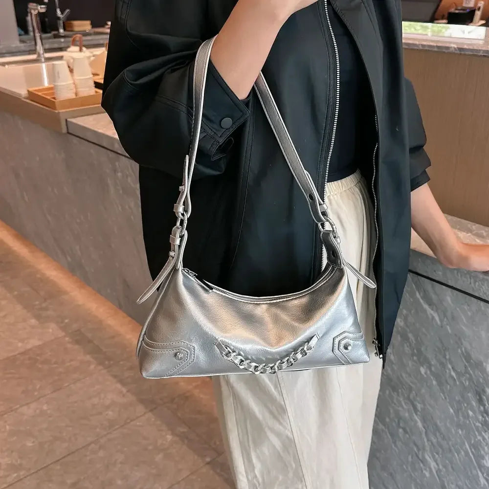 Chain Detail Leather Shoulder Bag