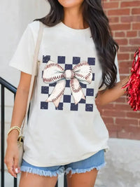 Checkered Bowknot Graphic Crew Neck T Shirt - Update AvenueT-ShirtsTrendsi10010009489950410010009489950443dc2c76 - ce3b - 4fd3 - bfcc - bb2fffb7a5f8 - Max - OriginWhite