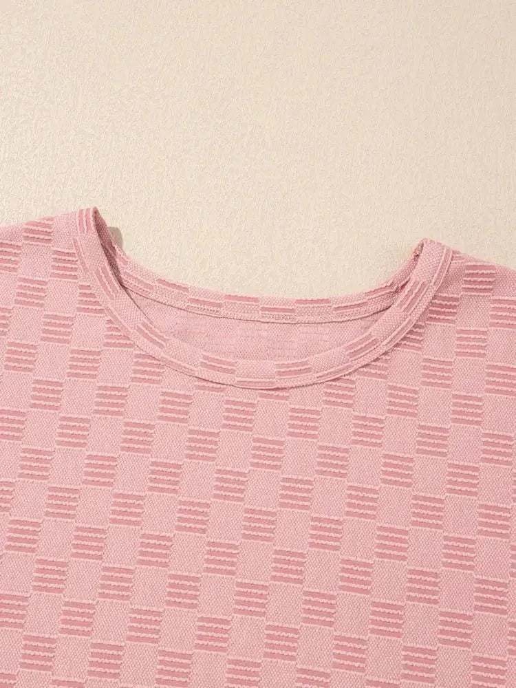 Checkered Textured Round Neck T-Shirt - Update AvenueT-ShirtsTrendsi100100619140037100100619140037a201f0aee2f34dddb8983f15b84b3fc8 - Max - OriginDusty Pink