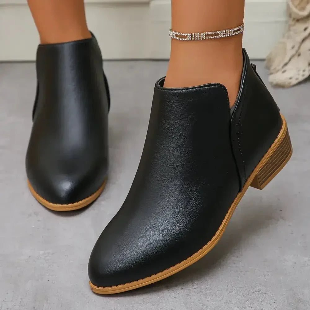Classic Block Heel Ankle Boots - Update AvenueTrendsi100600525487868100600525487868Classic Block Heel Ankle BootsBlack