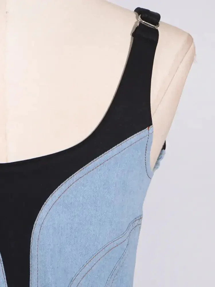 Contrast Adjustable Strap Denim Dress - Update AvenueDenim Dresses & SkirtsTrendsi100100493391946100100493391946a85218448256429aaebcec4e9cfb3ab9 - Max - OriginBlue