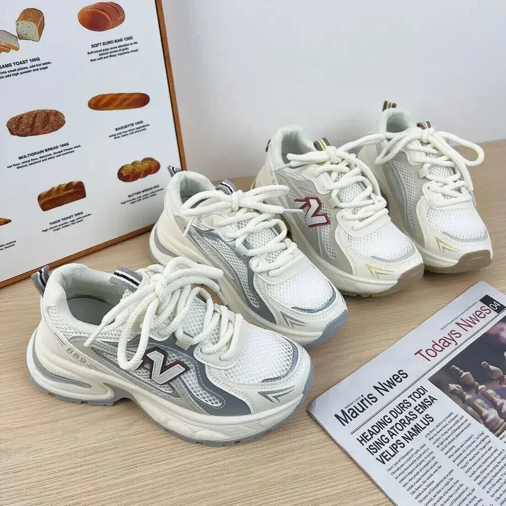 Contrast Letter Lace Up Athletic Shoes - Update AvenueTrendsi100600299171799100600299171799Contrast Letter Lace Up Athletic ShoesLight Gray