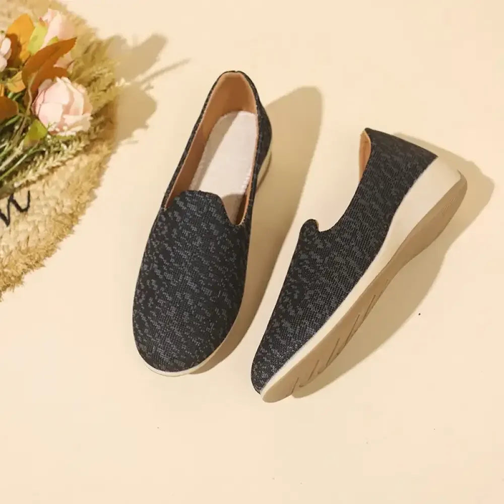 Contrast Round Toe Slip-Ons