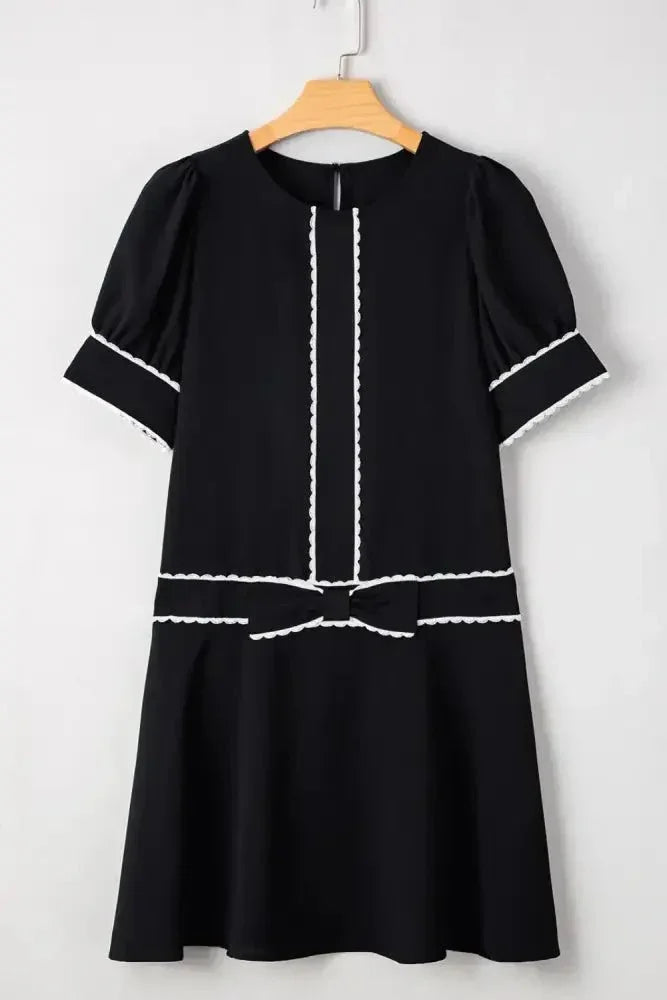 Contrast Scallop Trim Bow Detail Short Sleeve Shift Dress - Update AvenueEffortless Elegance: DressesTrendsi100100823828134100100823828134fe897b0d - b40a - 40ce - 805f - 36498a64e7ee - Max - OriginBlack