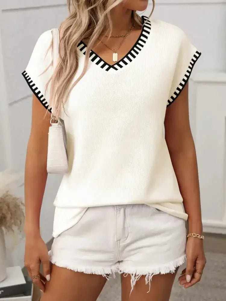 Contrast Trim V - Neck Short Sleeve Knit Top - Update AvenueDaily EssentialsTrendsi1001003427218091001003427218095a6b7234 - 23b0 - 4e1f - b681 - 28007fc3a3c2 - MaxCream