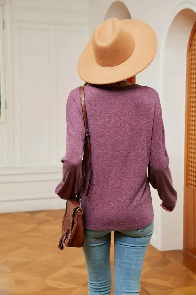 Contrast V - Neck Long Sleeve Blouse - Update AvenueTrendsi100101132507264100101132507264ad2f2a9756f54f51a2a226216422b287 - MaxLilac