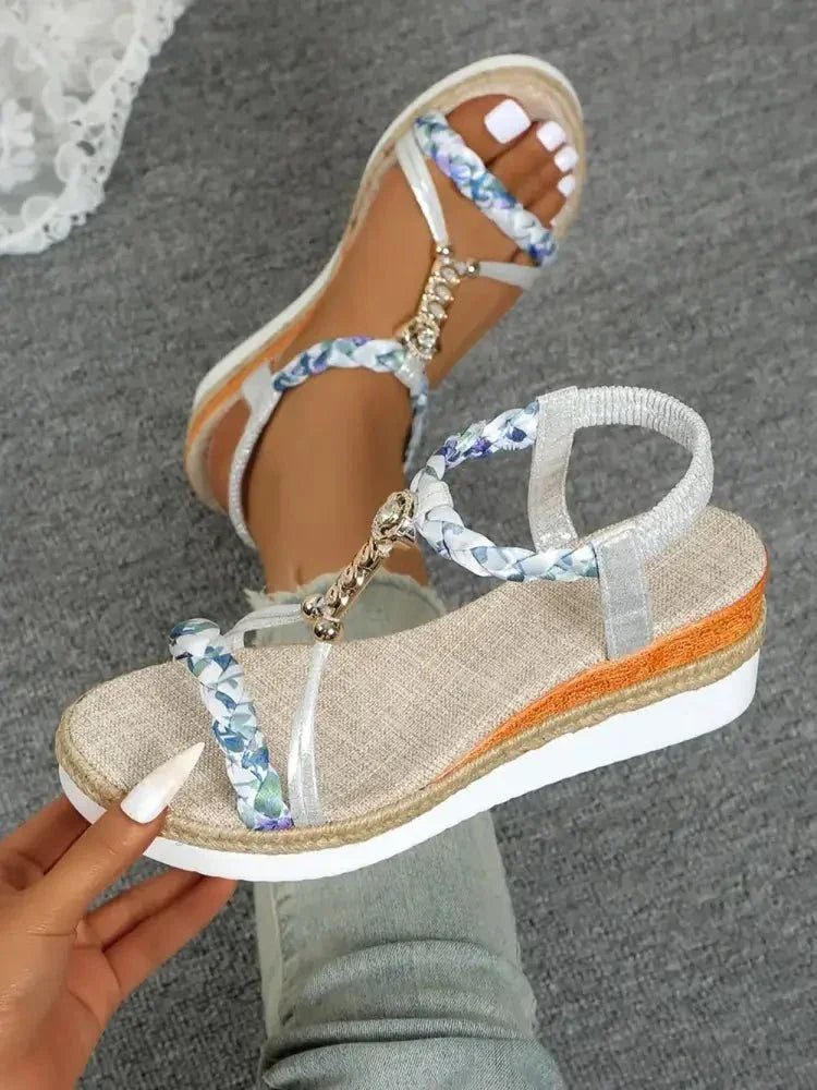 Contrast Woven Wedge Sandals - Update AvenueFestival VibesTrendsi100600703949759100600703949759e2a89e31 - db1a - 408b - a9b1 - 5f9a22670288 - MaxSilver