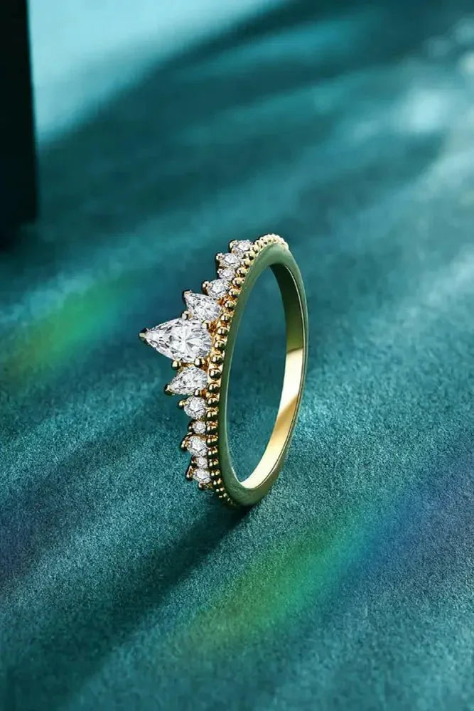 Crown Shape Moissanite Ring - Update AvenueRingTrendsi101300768546506101300768546506Crown Shape Moissanite RingGold
