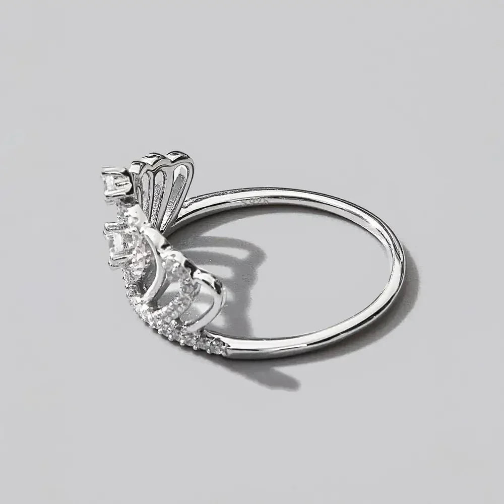 Crown Shape Zircon 925 Sterling Silver Ring - Update AvenueRingTrendsi100500763731511100500763731511Crown Shape Zircon 925 Sterling Silver RingSilver