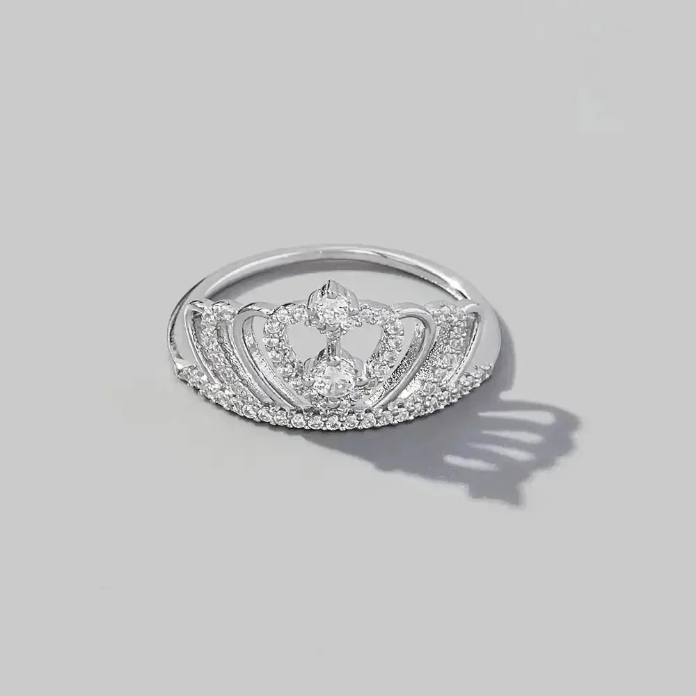 Crown Shape Zircon 925 Sterling Silver Ring - Update AvenueRingTrendsi100500763731511100500763731511Crown Shape Zircon 925 Sterling Silver RingSilver