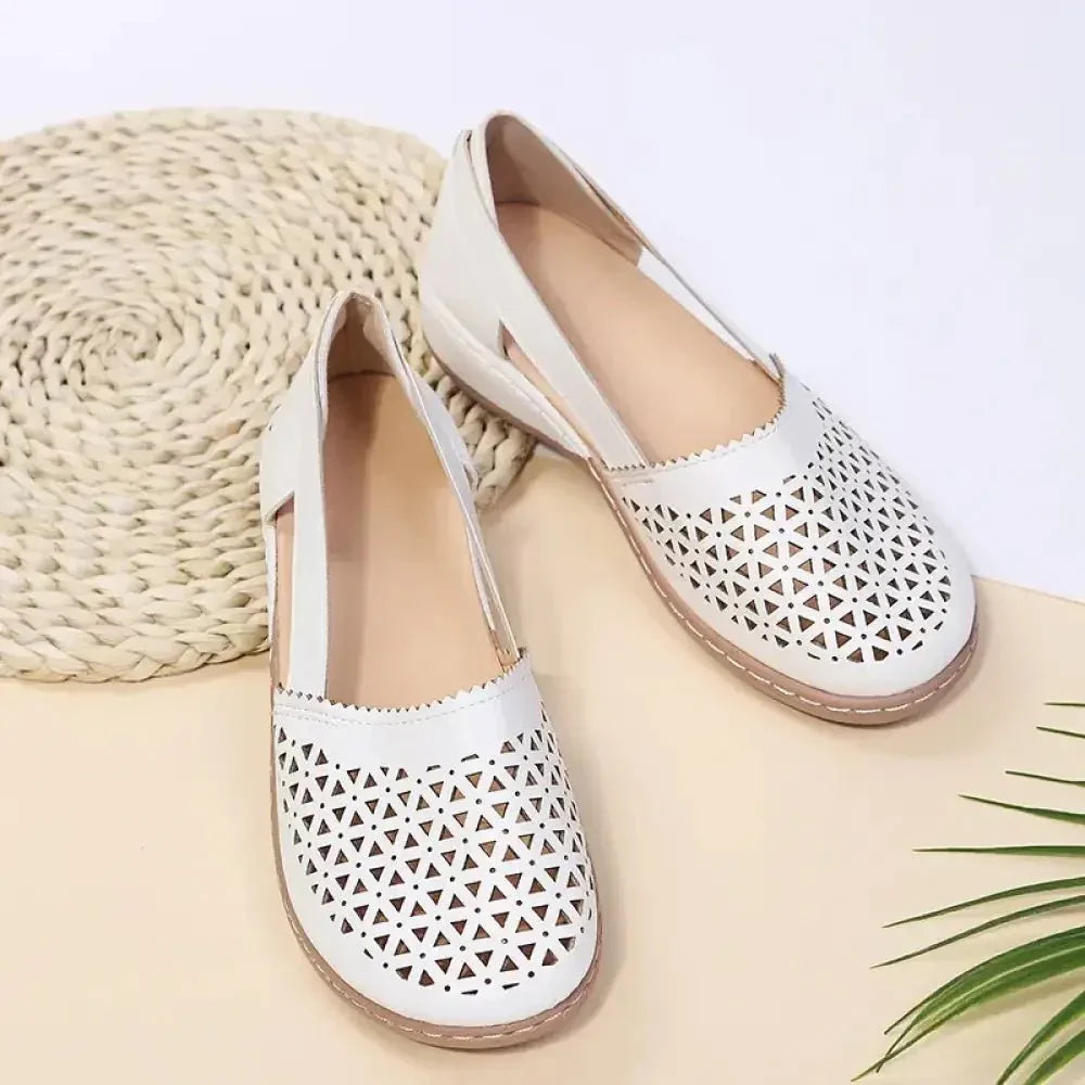 Cutout Round Toe Slip - Ons - Update AvenueTrendsi100600666781872100600666781872Cutout Round Toe Slip - OnsBlack
