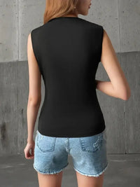 Cutout Sleeveless Tank Top - Update AvenueTrendsi100100255017284100100255017284beb10611cd5447808a9f0cb1436d7132 - Max - OriginBlack