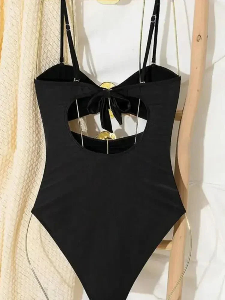 Cutout Sweetheart Neck One - Piece Swimwear - Update AvenueTrendsi1001001485435001001001485435005cc0b603 - 0b95 - 4c52 - b0df - a9c105e26bac - Max - OriginBlack