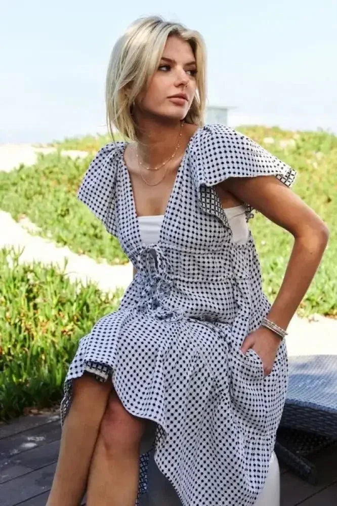 Davi & Dani Jacquard V - Neck Flutter Cap Sleeve Tiered Dress - Update AvenueEffortless Elegance: DressesTrendsi1001003734317661001003734317668911e3de5e5d4b408ddb794e92409540 - Max - OriginBlack Ivory