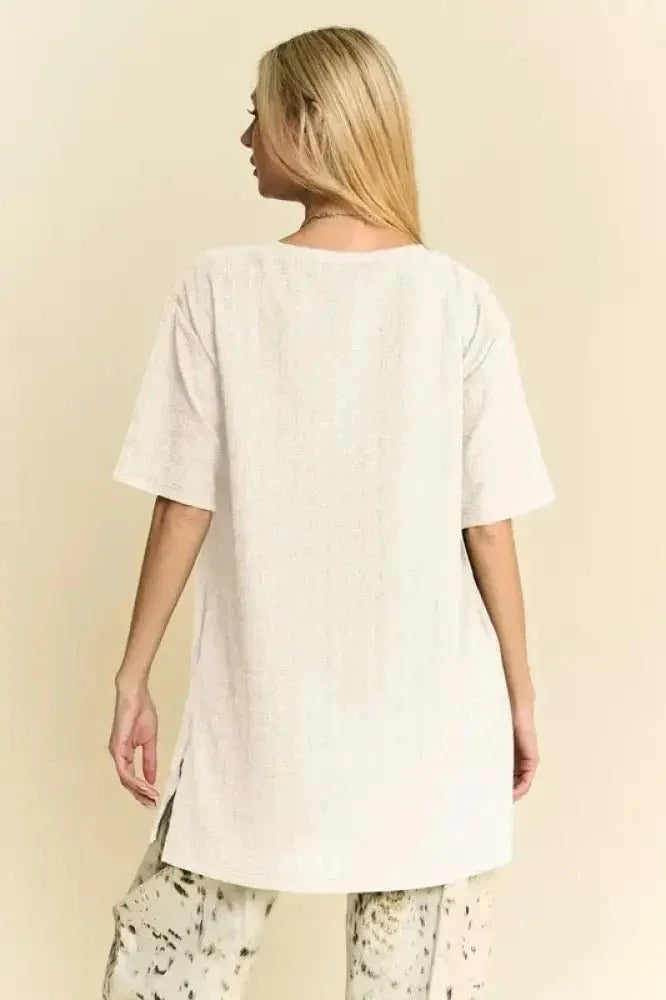 Davi & Dani Short Sleeve Side Slit T-Shirt with Pockets - Update AvenueT-ShirtsTrendsi100100203871556100100203871556e2c198350cbd4f89b670d33c888a790a - Max - OriginWhite