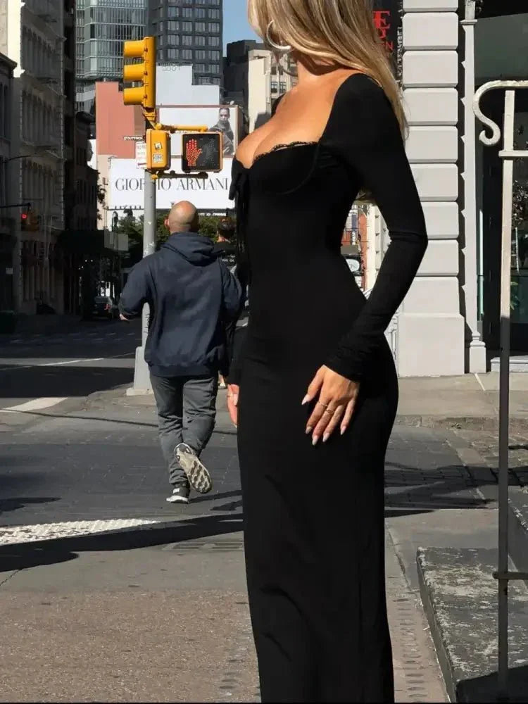 Devine Slit Lace Detail Sweetheart Neck Long Sleeve Maxi Dress - Update AvenueFestival VibesTrendsi100100223601132100100223601132e87b5ba2 - b7e1 - 4939 - 8002 - dcdb3853ef80 - MaxBlack