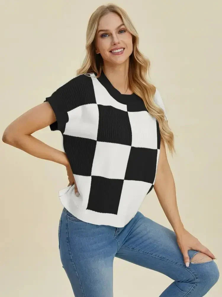 Double Take Full Size Checkered Round Neck Short Sleeve Sweater - Update AvenueTrendsi10010092929131110010092929131101307411 - 383a - 4068 - a8c6 - ba6ac43d74a6 - MaxBlack