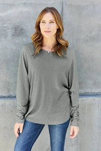 Double Take Full Size Round Neck Long Sleeve T-Shirt - Update AvenueT-ShirtsTrendsi1001019794634021001019794634020e761276 - c1d9 - 4299 - 9cb6 - c812c4621f55 - MaxHeather Gray