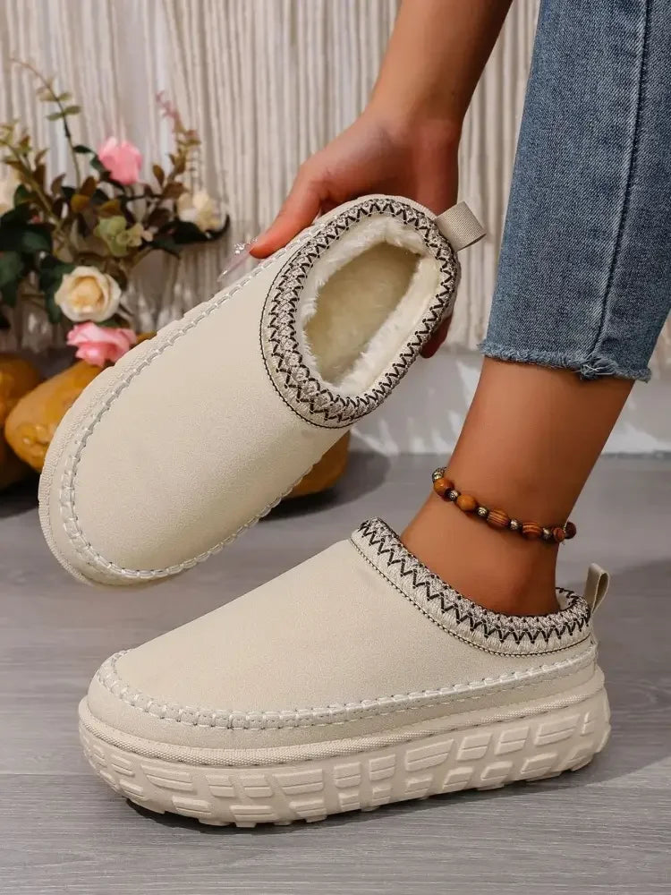 Embroidered Trim Round Toe Platform Boots