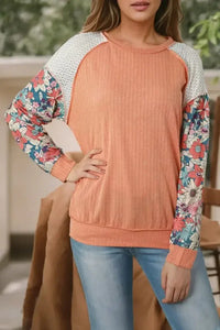 Exposed Seam Round Neck Blouse - Update AvenueTrendsi10010173707495410010173707495400877e11d4fc44b6a21fc19024604987 - MaxCoral