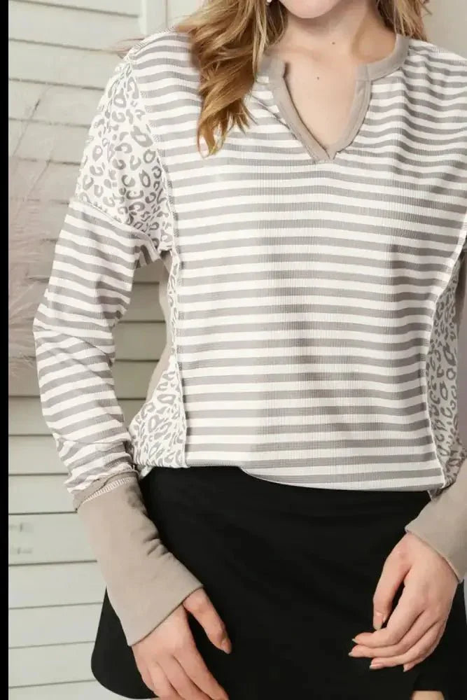 Exposed Seam Striped Notched Blouse - Update AvenueTrendsi1001014582481001001014582481006fb71cb7a6b94b26b463485a4638f340 - MaxWhite