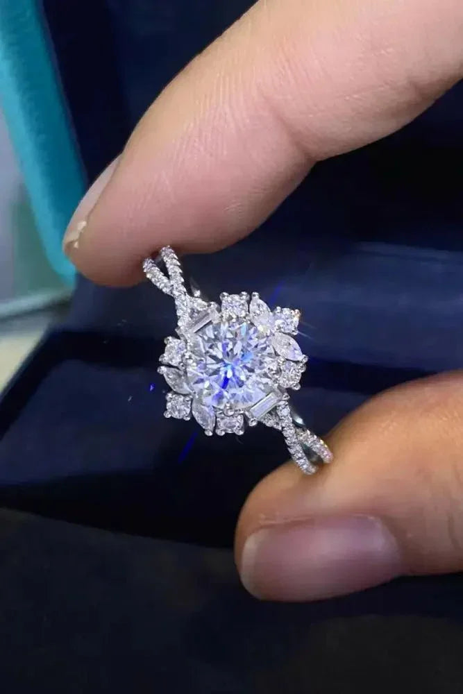 Floral 2 Carat Moissanite Crisscross Ring - Update AvenueRingTrendsi100100485230790100100485230790Floral 2 Carat Moissanite Crisscross RingSilver