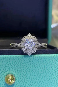 Floral 2 Carat Moissanite Crisscross Ring - Update AvenueRingTrendsi100100485230790100100485230790Floral 2 Carat Moissanite Crisscross RingSilver