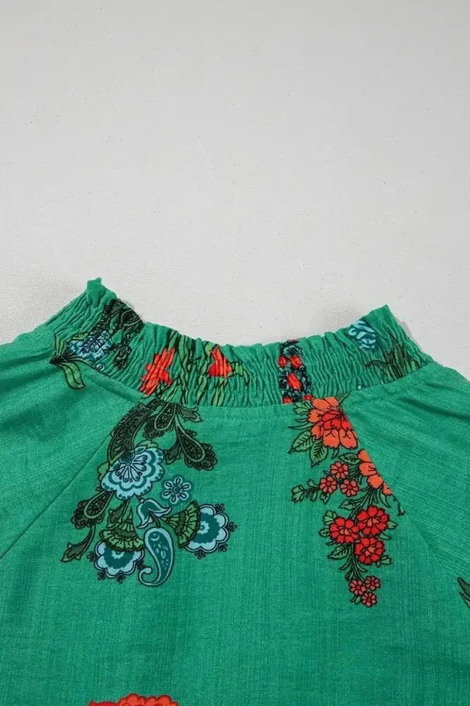 Floral Print Notched Short Sleeve Blouse - Update AvenueBoho VibesTrendsi10010025119197810010025119197802b48104 - b7da - 4874 - 80ac - ad0b46e6c74c - Max - OriginDark Green